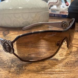 CHANEL Swarovski Crystal Camellia CC Sunglasses ~$650